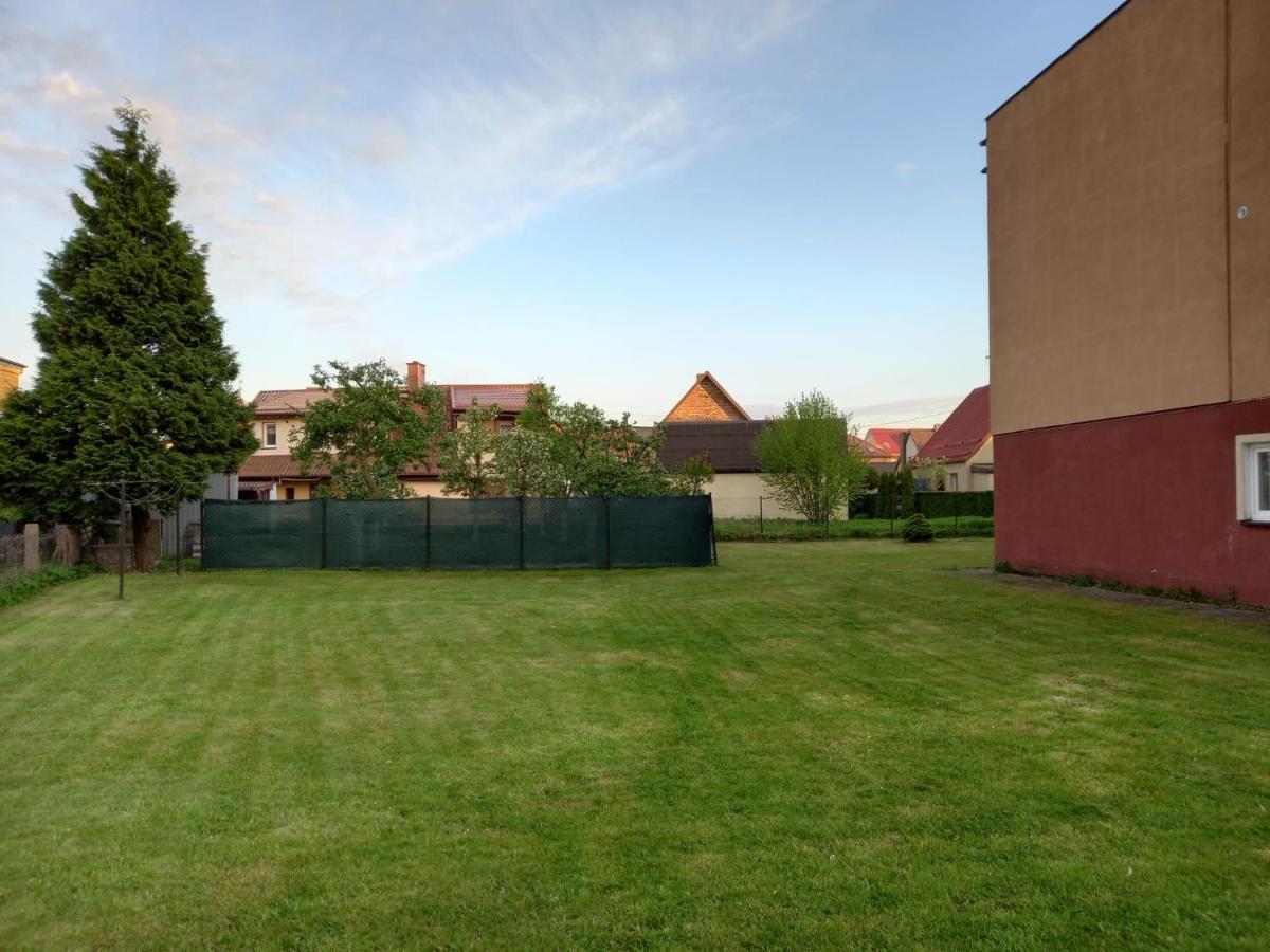 Pokoje Goscinne Anna Leba Exterior photo